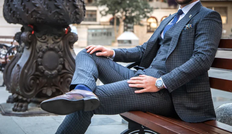 How can custom suits boost your first impression in seconds?