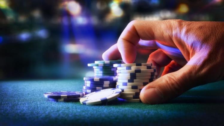 Rolling the Dice The True Face of Money Gambling
