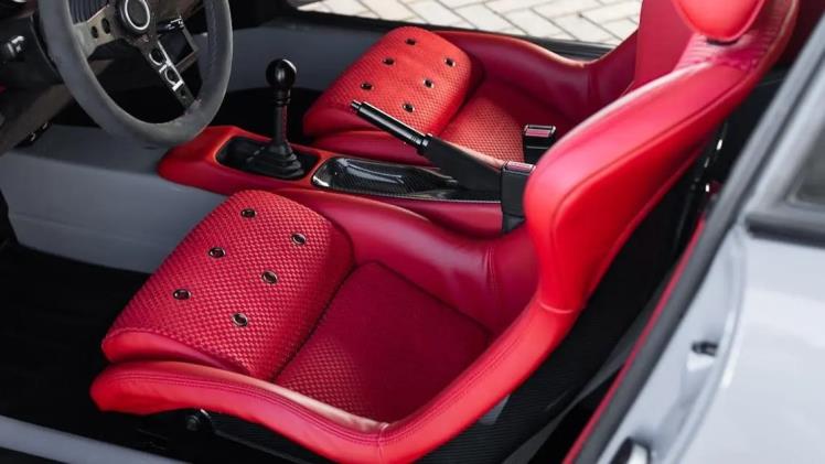 Professional Racing Seats for Performance Cars – Ergonomics, Safety, and Control
